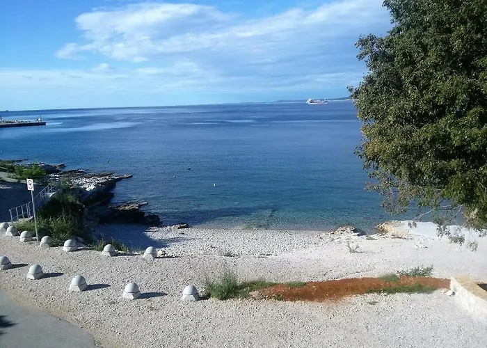 Διαμέρισμα Laura *