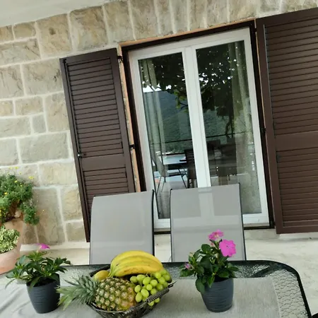Nonna Laura Adriatic Dream With Sea View Apartment Rabac